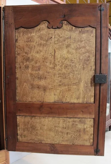 Bonnetière Charentaise Louis XV en Merisier XIXe
