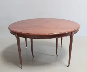 OVAL TABLE