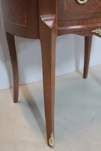 ÜBERGANGSSTIL KÜHLSCHRANK