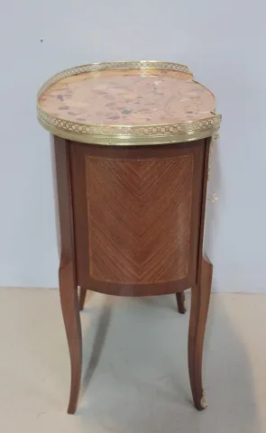 ESTILO DE TRANSICIÓN COFRE DE CAJONES
