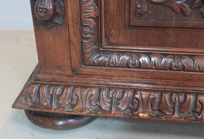 Buffet-Desserte esprit Renaissance en Chêne 1900