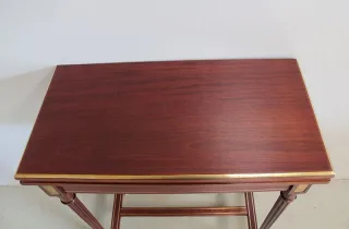 LOUIS XVI STIL KARTENTISCH