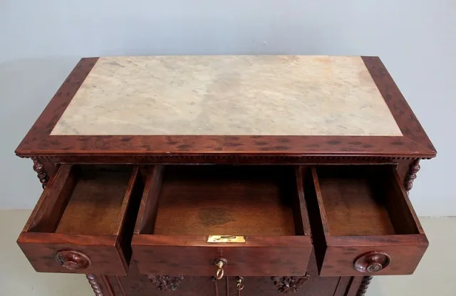 NAPOLEON III STUHLKASTEN