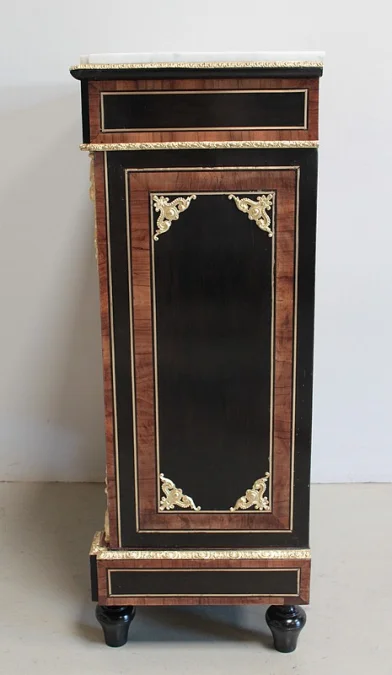 NAPOLEON III PERIOD CABINET