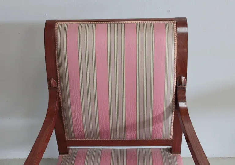 Fauteuil Directoire en Acajou de Cuba XIXe