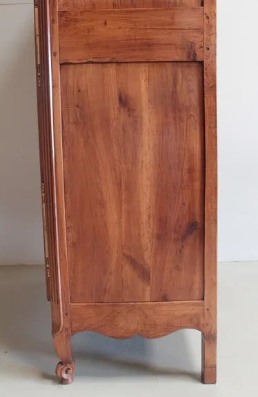 LOUIS XV STIL ARMOIRE