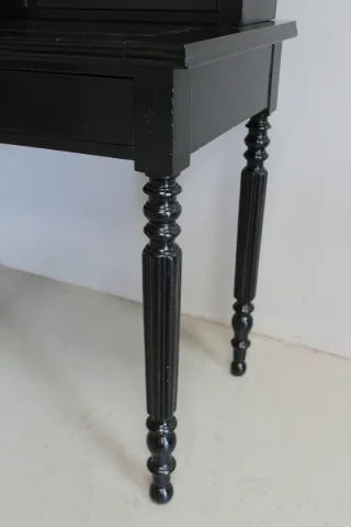 NAPOLEON III PERIOD DESK