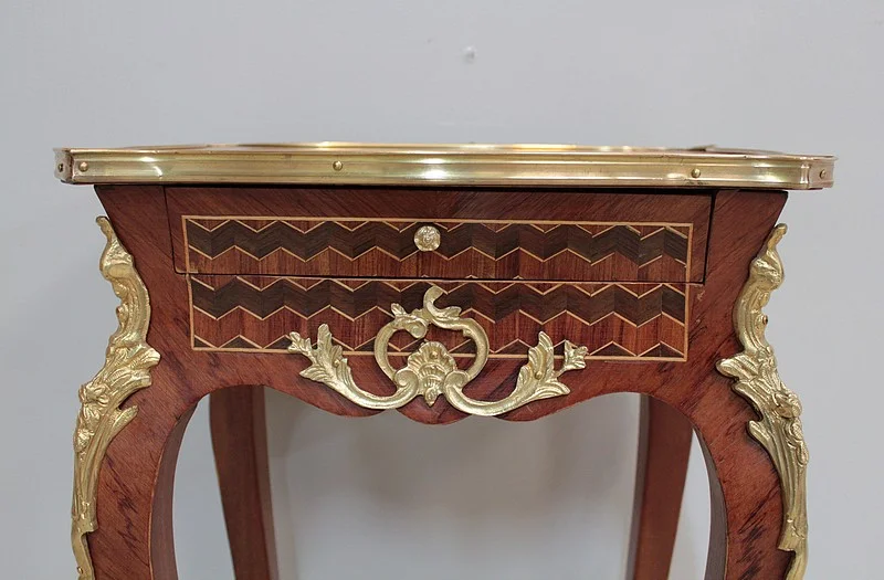 LOUIS XV STYLE TABLE