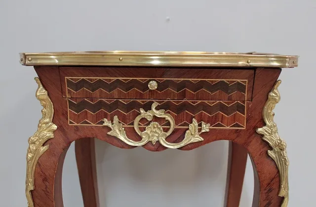 LOUIS XV STYLE TABLE