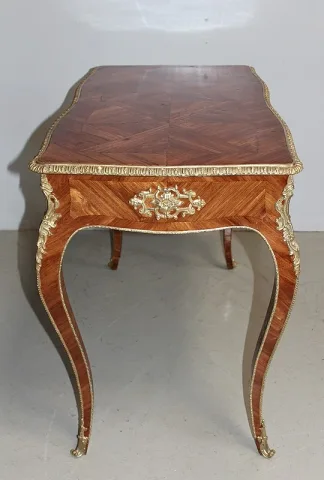 LOUIIS XV STYLE TABLE
