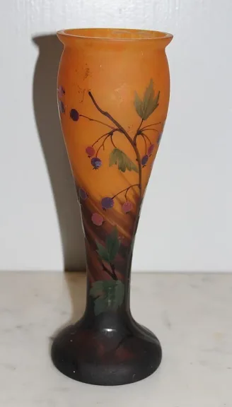KUNST NOUVEAU PERIOD VASE