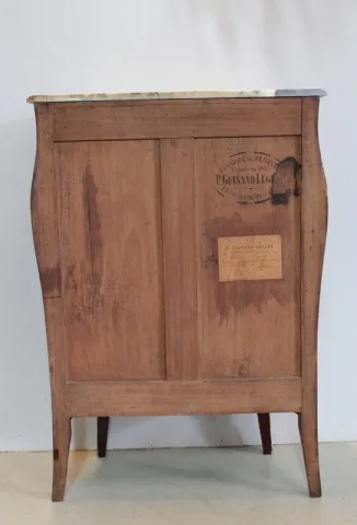 GABINETE DE ESTILO LOUIS XV