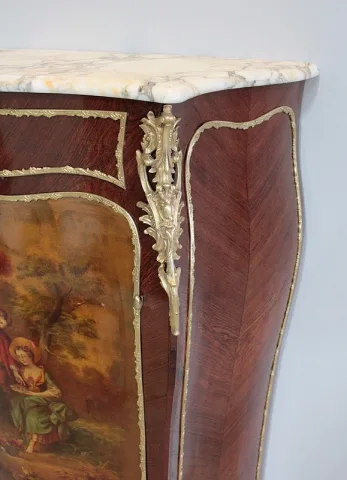 GABINETE DE ESTILO LOUIS XV