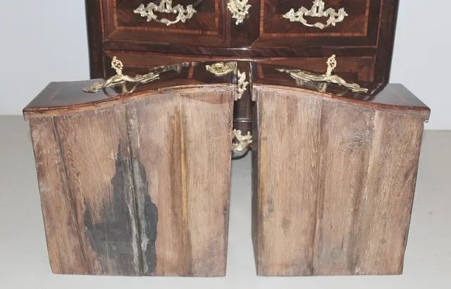 Commode Louis XIV - Louis XV en Marqueterie XVIIIe