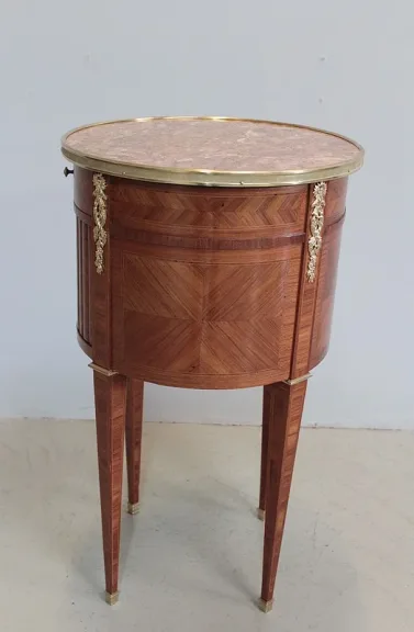LOUIS XVI STIL BEDSIDE TISCH