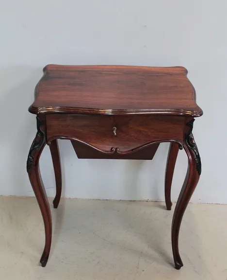 LOUIS XV STIL ARBEITSTISCH