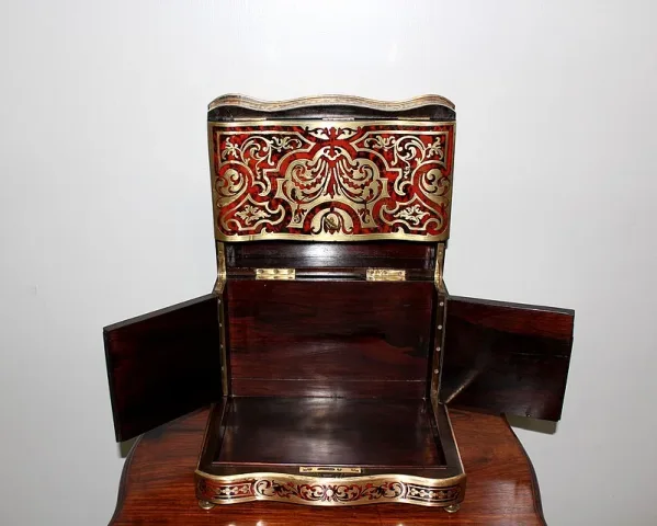 DECANTER BOX