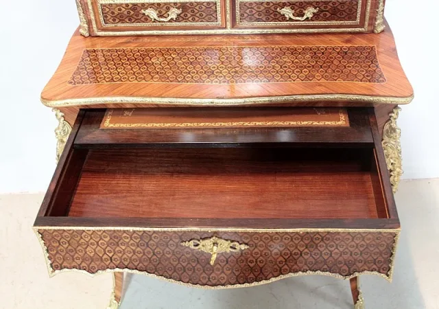 "Bonheur du Jour" NAPOLEON III  en Marqueterie XIXe