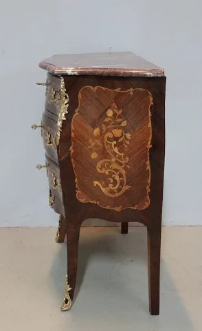 LOUIS XV STYLE CHEST OF DRAWERS