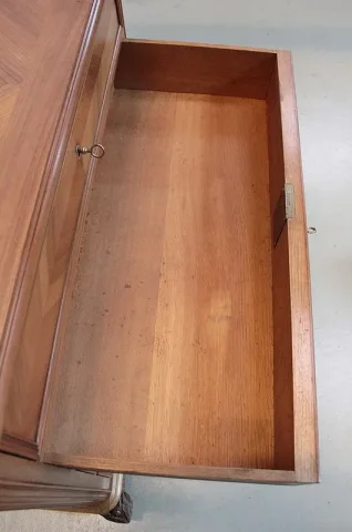 LOUIS XV STYLE CHEST OF DRAWERS