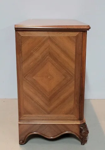 LOUIS XV STYLE CHEST OF DRAWERS