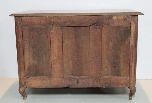 Commode REGENCE en Noyer XVIIIe
