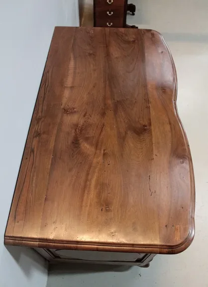 Commode REGENCE en Noyer XVIIIe