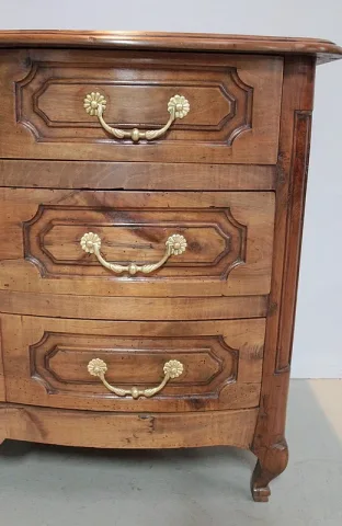 Commode REGENCE en Noyer XVIIIe