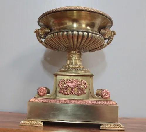BRONZE CUPS