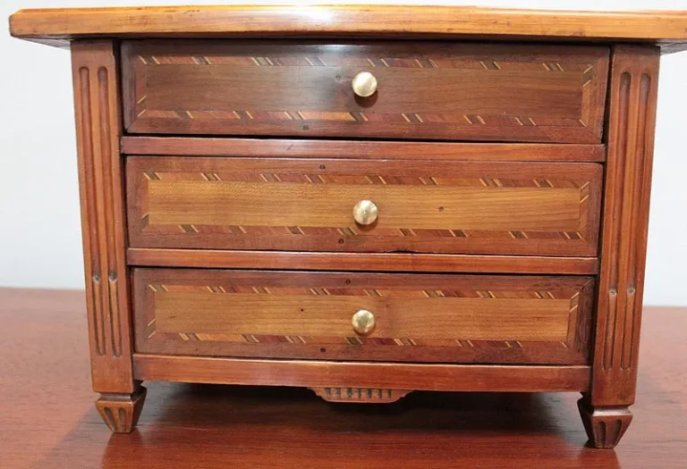 Commode de Maîtrise  Louis XVI -  XVIIIe