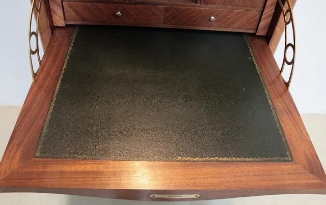 Secrétaire Style Louis XV en Marqueterie XXe