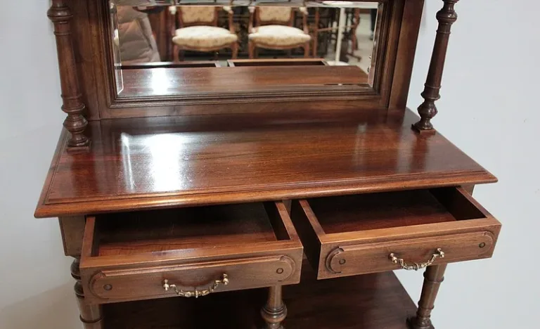 NUSSBAUM-SIDEBOARD