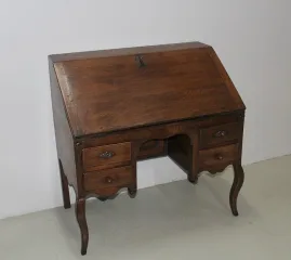 Bureau de Pente Louis XV en Chêne  XVIIIe