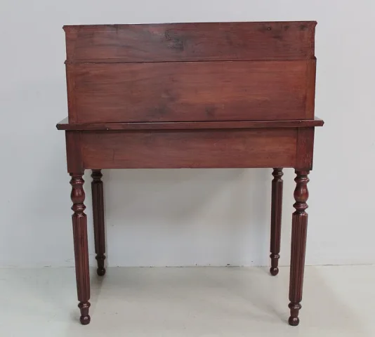 LADY'S DESK