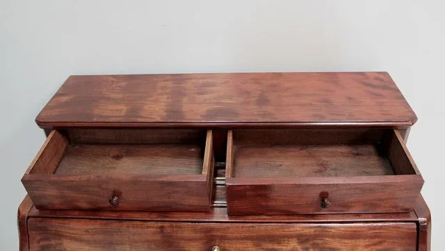 LADY'S DESK