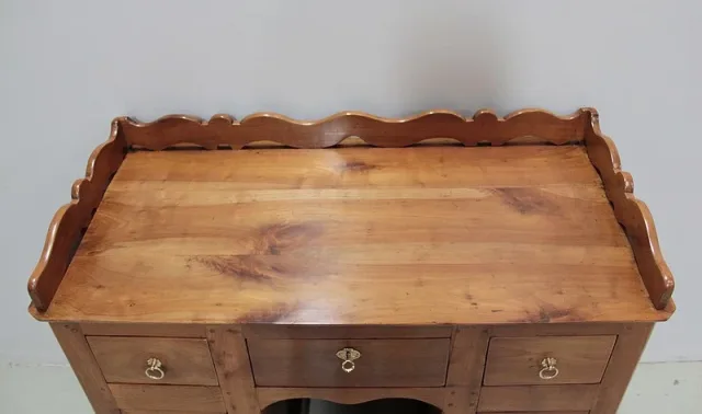 PEDESTAL DESK