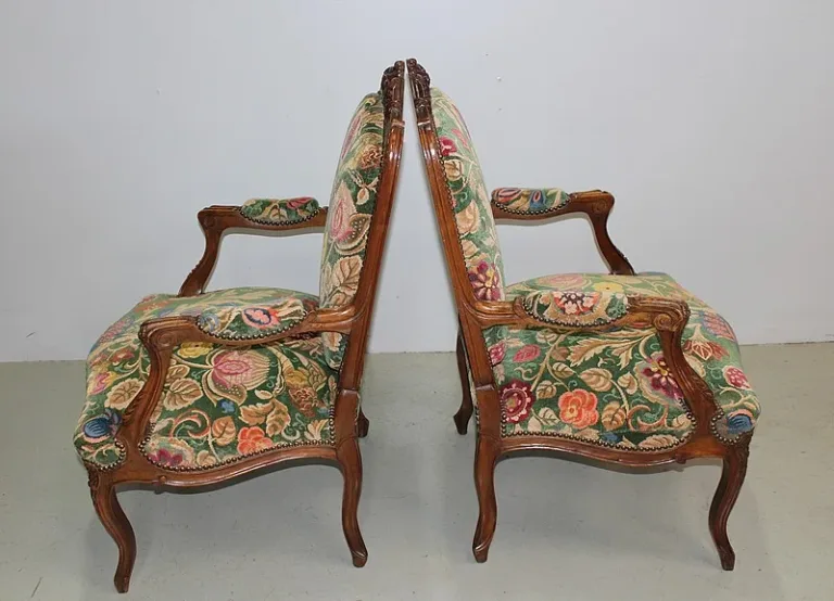 LOUIS XV STYLE CHAIRS