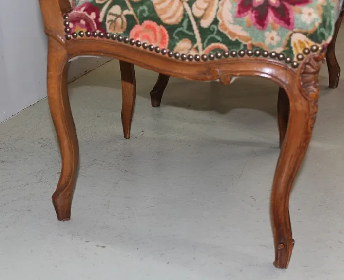LOUIS XV STYLE CHAIRS
