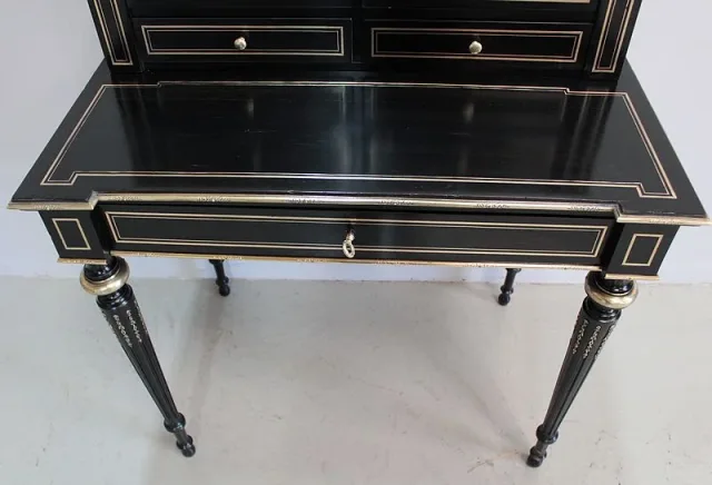 NAPOLEON III PERIOD DESK