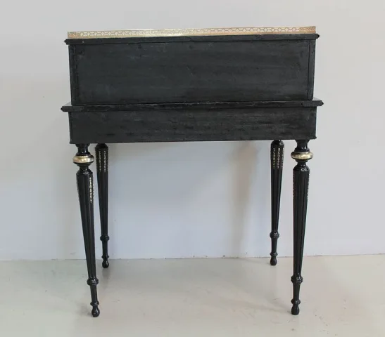 NAPOLEON III PERIOD DESK