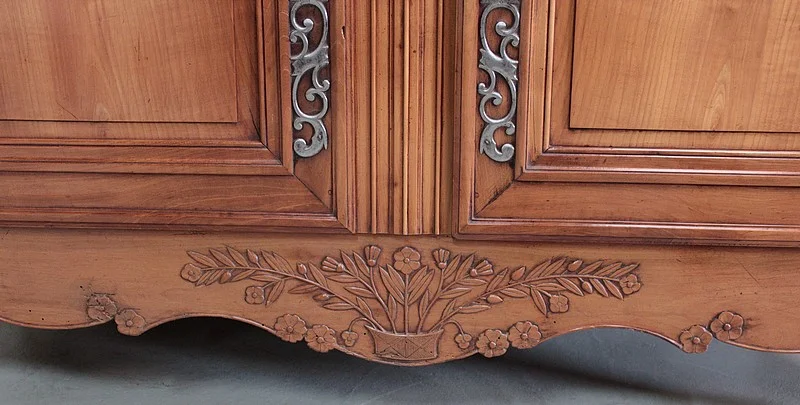 FRENCH TRANSITION PERIOD BUFFET