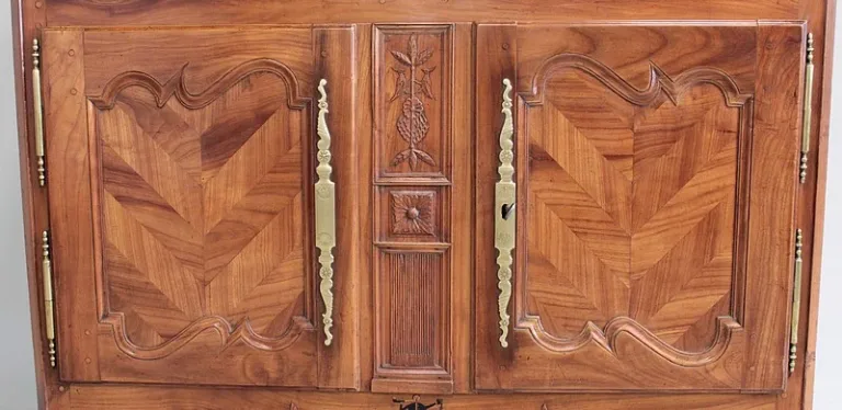 LOUIS XV STIL KLEIDER