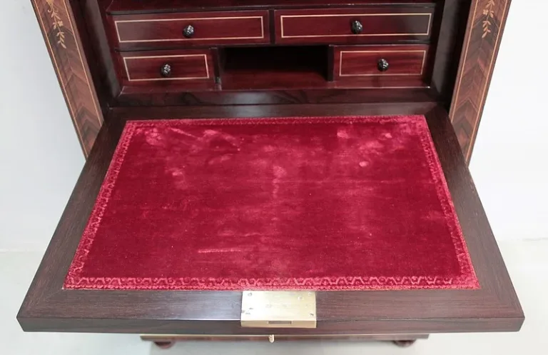 NAPOLEON III SECRETARIS