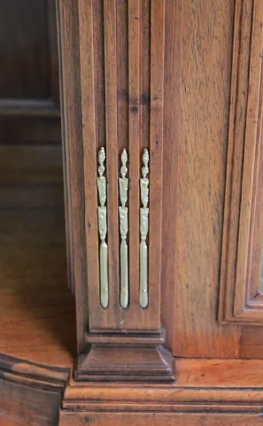 LOUIS XVI STIJL SIDEBOARD