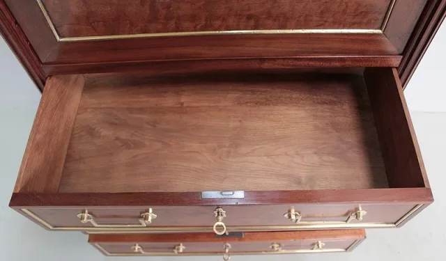 LOUIS XVI PERIOD SECRETAIRE