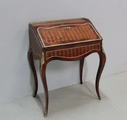 Bonheur du Jour Louis XV en Marqueterie XIXe