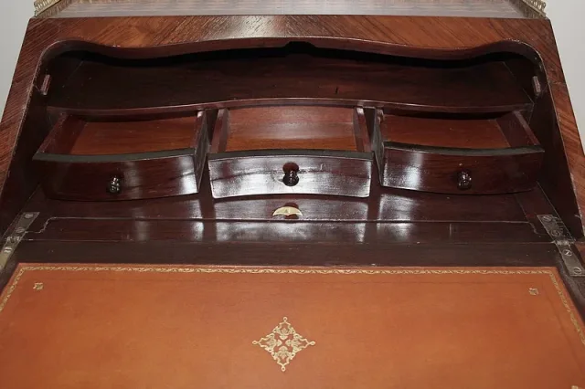LOUIS XV STYLE BONHEUR DU JOUR DESK
