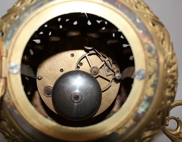 RELOJ DE BRONCE