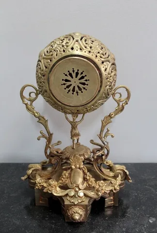 Pendulette en Bronze Epoque 1920