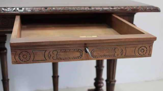 RENAISSANCE STYLE TABLE